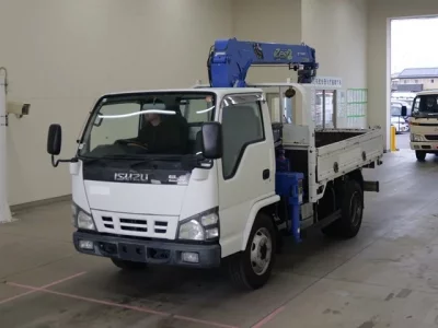 Isuzu ELF  с аукциона в Японии
