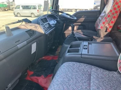 Isuzu FORWARD  с аукциона в Японии