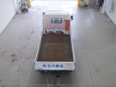 Hino DUTRO  с аукциона в Японии