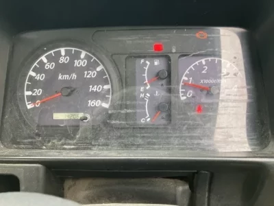 Isuzu ELF  с аукциона в Японии