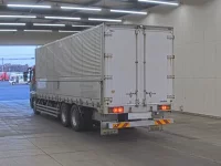 Mitsubishi SUPER GREAT лот № 4305 оценка R  с аукциона в Японии 1