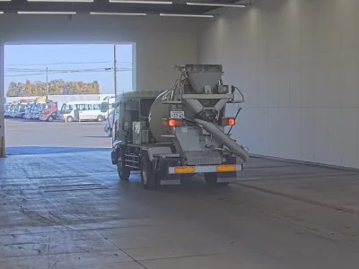 Isuzu FORWARD  с аукциона в Японии