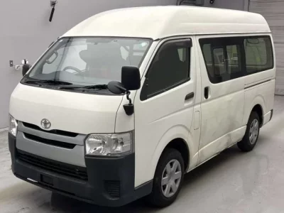 Toyota HIACE VAN  с аукциона в Японии