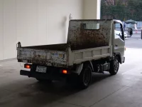 Mitsubishi CANTER лот № 1523 оценка R  с аукциона в Японии 1