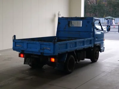 Isuzu ELF  с аукциона в Японии