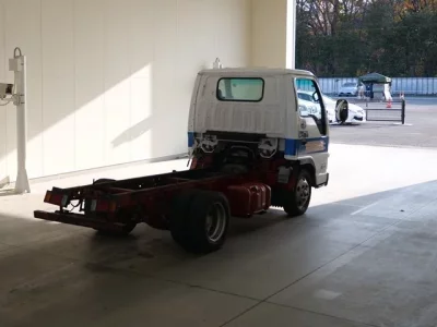 Isuzu ELF  с аукциона в Японии