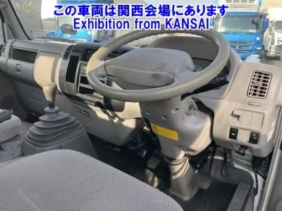 Toyota DYNA  с аукциона в Японии