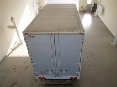 Isuzu ELF  с аукциона в Японии