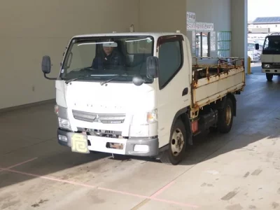 Mitsubishi CANTER  с аукциона в Японии