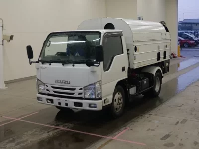 Isuzu ELF  с аукциона в Японии