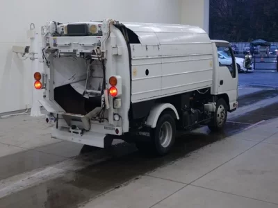 Isuzu ELF  с аукциона в Японии