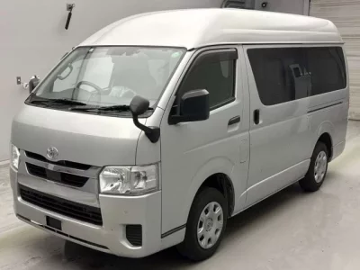 Toyota HIACE VAN  с аукциона в Японии