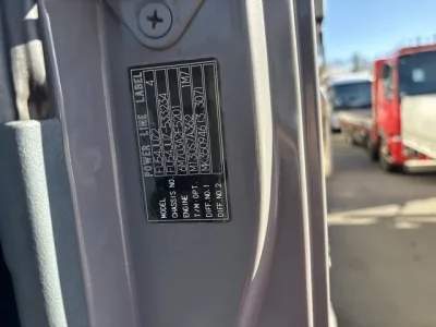 Mitsubishi SUPER GREAT  с аукциона в Японии