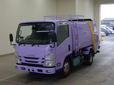 Isuzu ELF