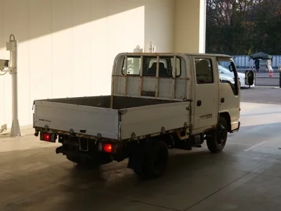 Isuzu ELF  с аукциона в Японии