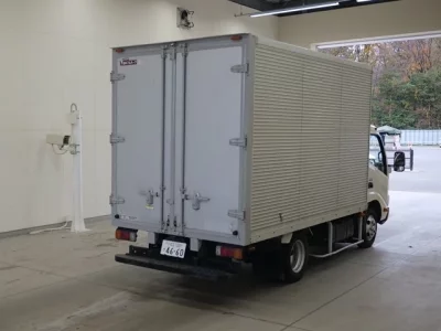 Hino DUTRO  с аукциона в Японии