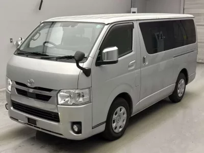 Toyota HIACE VAN  с аукциона в Японии