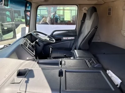 Mitsubishi SUPER GREAT  с аукциона в Японии