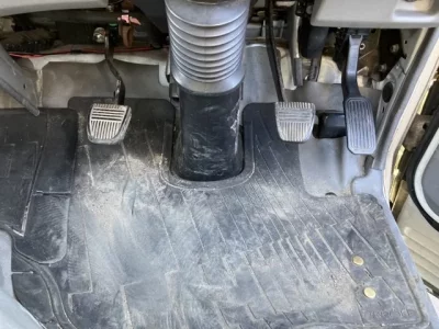 Toyota DYNA  с аукциона в Японии