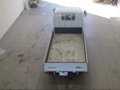 Isuzu ELF  с аукциона в Японии