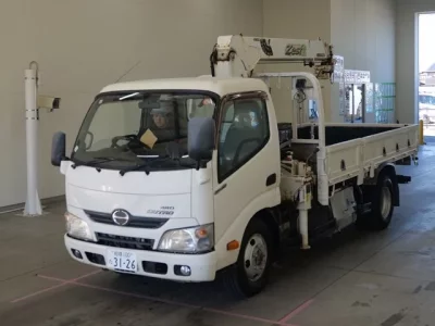Hino DUTRO  с аукциона в Японии