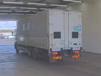 Mitsubishi SUPER GREAT лот № 4372 оценка 3  с аукциона в Японии 1