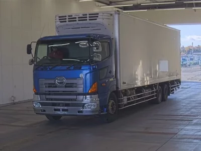 Hino PROFIA  с аукциона в Японии