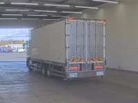 Mitsubishi SUPER GREAT лот № 4365 оценка 3  с аукциона в Японии 1