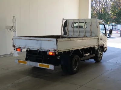 Hino DUTRO  с аукциона в Японии