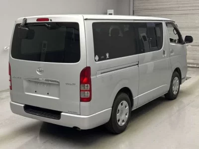 Toyota REGIUS ACE VAN