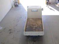 Toyota DYNA лот № 10064 оценка 3.5  с аукциона в Японии 2