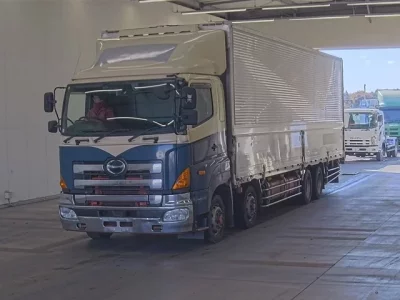 Hino PROFIA  с аукциона в Японии