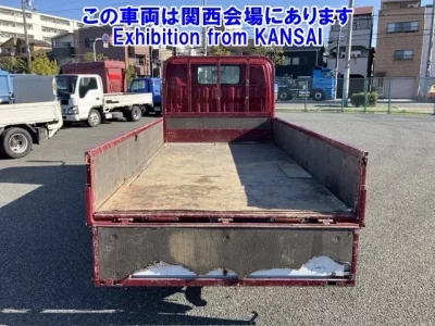 Toyota DYNA  с аукциона в Японии