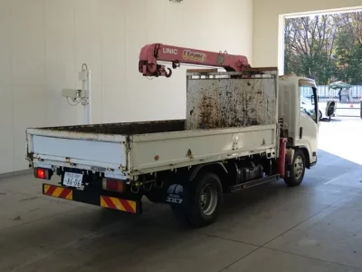 Isuzu ELF  с аукциона в Японии