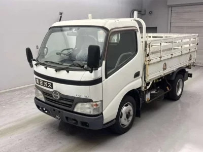 Hino DUTRO  с аукциона в Японии