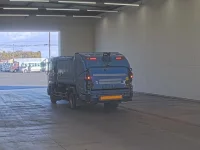 Isuzu FORWARD лот № 4388 оценка 3  с аукциона в Японии 1