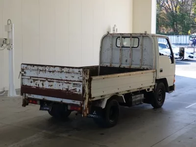 Mitsubishi CANTER  с аукциона в Японии