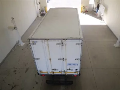 Isuzu ELF  с аукциона в Японии