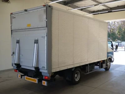 Hino DUTRO  с аукциона в Японии