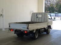 Isuzu ELF лот № 1633 оценка 2  с аукциона в Японии 1