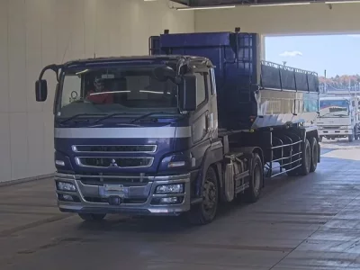 Mitsubishi SUPER GREAT  с аукциона в Японии