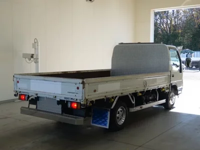 Isuzu ELF  с аукциона в Японии