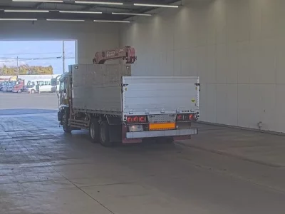 Isuzu FORWARD  с аукциона в Японии