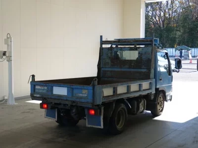 Isuzu ELF  с аукциона в Японии