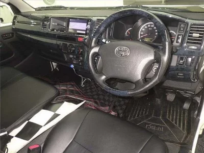 Toyota REGIUS ACE VAN