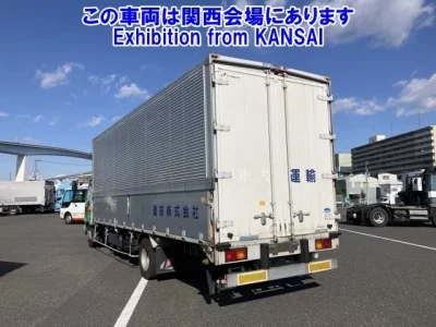 Mitsubishi FUSO FIGHTER