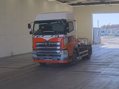 Hino TRUCK