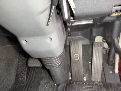 Mitsubishi SUPER GREAT  с аукциона в Японии