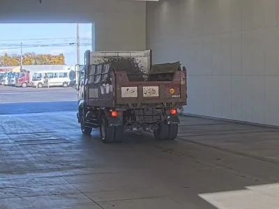 Isuzu FORWARD  с аукциона в Японии