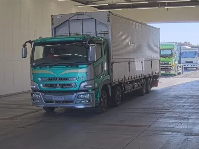 Mitsubishi SUPER GREAT  с аукциона в Японии